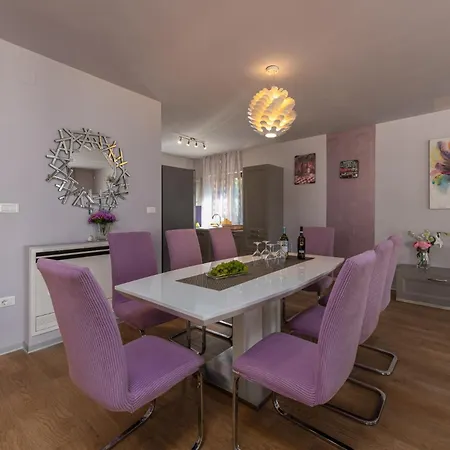 Volmera 公寓 班约勒