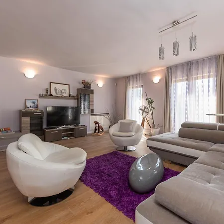 Volmera Appartement *