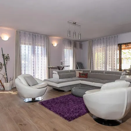 Apartment Volmera