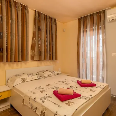 Volmera Apartment